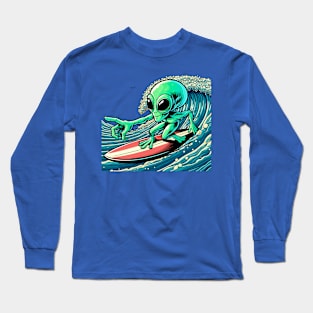 Alien surfer Long Sleeve T-Shirt